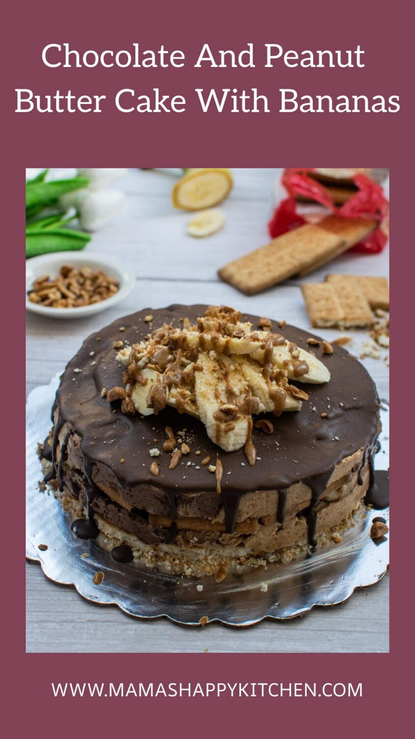 Do you like peanut butter and banana sandwiches? That's why I also love this chocolate and peanut butter cake with bananas. Peanut butter and banana sandwiches remind me of fond childhood memories when I ate them every single day. Even better with some chocolate to go with them. You have all of those wonderful flavors melded into one layered cake. This cake is simple to make, too, because I used wafers (I used vanilla) soaked in milk instead of making a graham cracker crust.