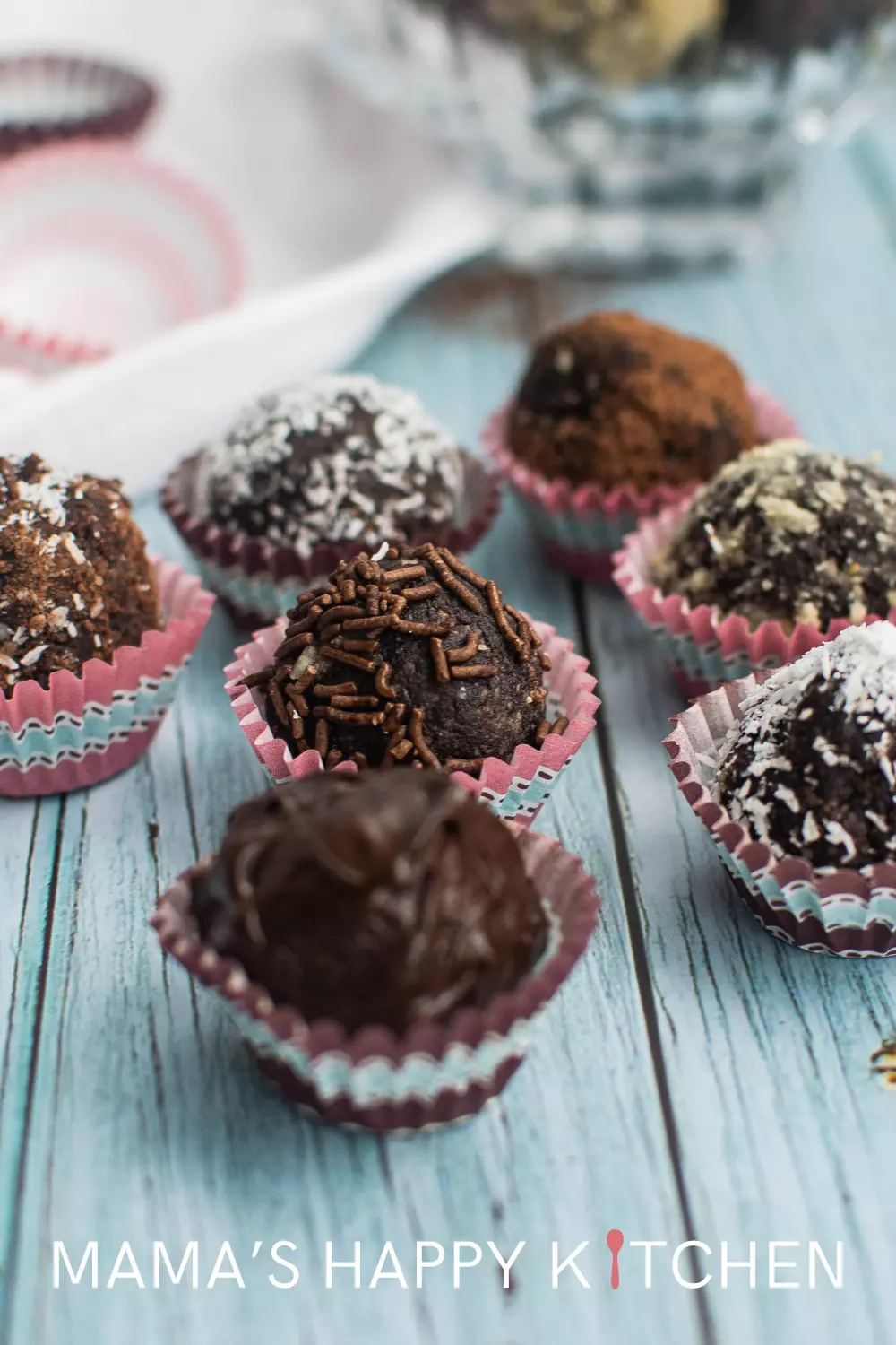 The other day, I had a sweet tooth craving. I also had a bunch of baking ingredients but no real plan or recipe in mind. Enter this no-bake chocolate truffle recipe, a creation from my desperation search of something sweet. They are an easy snack to make that combines the richness of chocolate with the natural sweetness of dates. Perfect for those seeking a decadent treat without the hassle of baking, these truffles are easy to prepare and offer a customizable experience with various coatings.