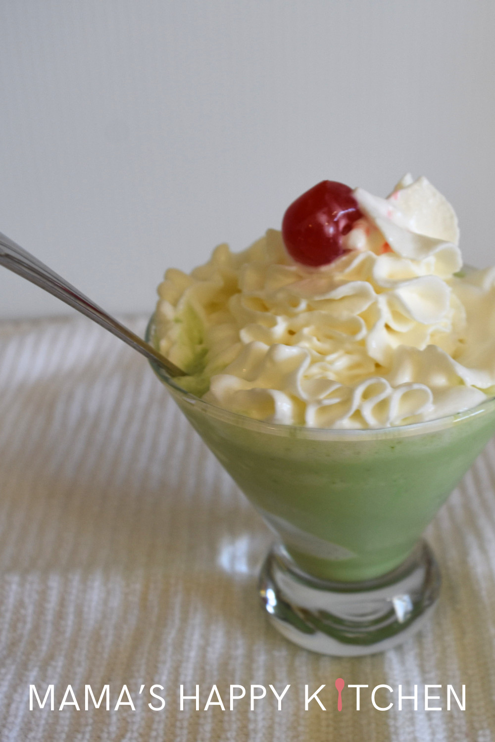 Craving a McD’s shake? Well, here’s a copycat shamrock shake recipe … with matcha! I think Shamrock Shakes were on my brain because of St. Patrick’s Day, and also everyone in my house was talking about how McDonald’s changed their shakes into “gourmet” shakes, which just means that they get to charge you 3x more than they previously did for exactly the same thing. It has a bit of peppermint, too. This knockoff is so good, you don’t need to leave your house. #StPatricksDay