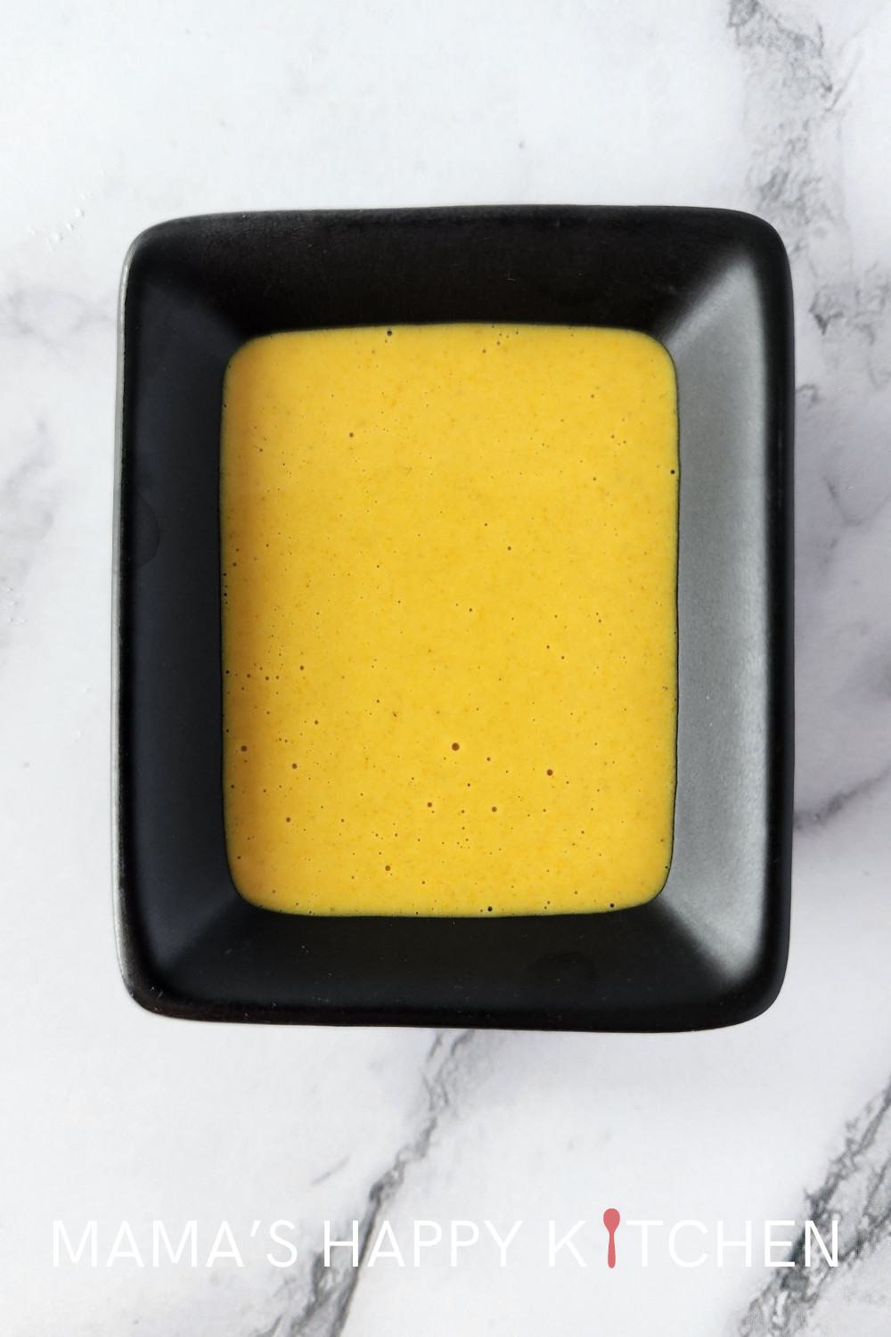 I'm a little late for Chinese New Year, but I thought I'd write about how to make hot Chinese mustard. This is an easy homemade sauce recipe to make. The Husband loves this hot mustard on his eggrolls and fried rice, but our local Chinese restaurant is really stingy with the sauces. Even though I love their food, sometimes I go out of my way to another restaurant that does give me the hot mustard packets that he loves. Well, no more. Never be without this delicious spicy mustard again!