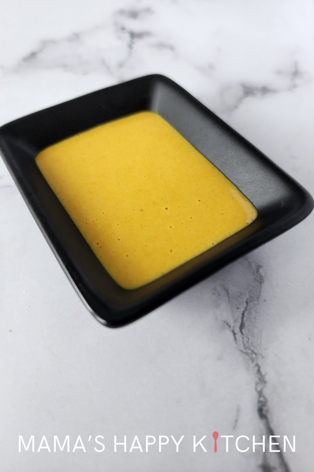 I'm a little late for Chinese New Year, but I thought I'd write about how to make hot Chinese mustard. This is an easy homemade sauce recipe to make. The Husband loves this hot mustard on his eggrolls and fried rice, but our local Chinese restaurant is really stingy with the sauces. Even though I love their food, sometimes I go out of my way to another restaurant that does give me the hot mustard packets that he loves. Well, no more. Never be without this delicious spicy mustard again!