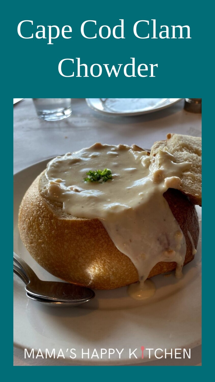 Today I will make a Cape Cod Clam Chowder, it's a warm, creamy soup. based on Clams, So I'll help you learn how to make this tasty soup. We'll talk about what you need, how to cook it, and some cool tips to make it taste even better. So, put on your cooking apron, and let's begin!
